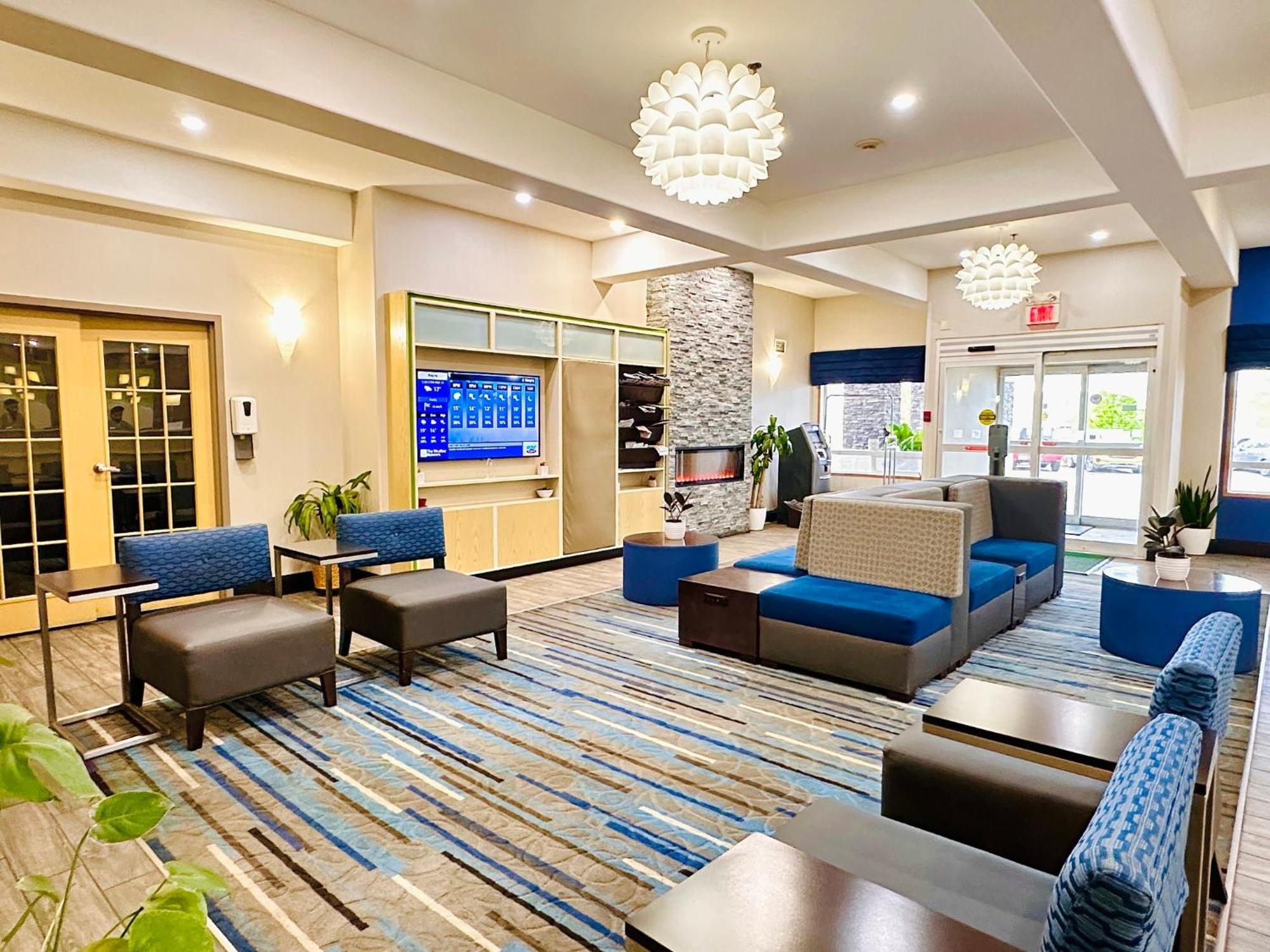Holiday Inn Hotel & Suites Regina By Ihg Extérieur photo