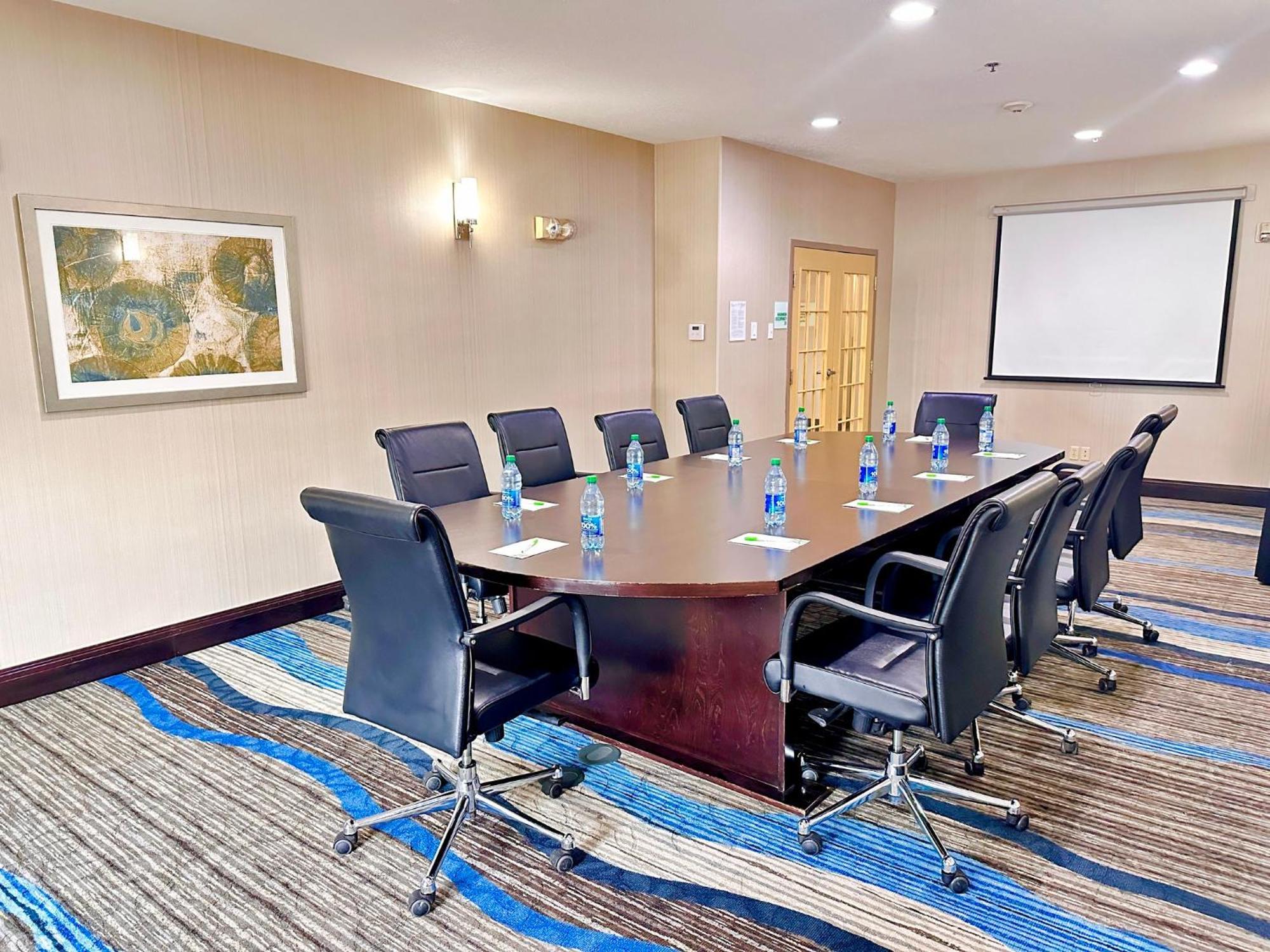 Holiday Inn Hotel & Suites Regina By Ihg Extérieur photo