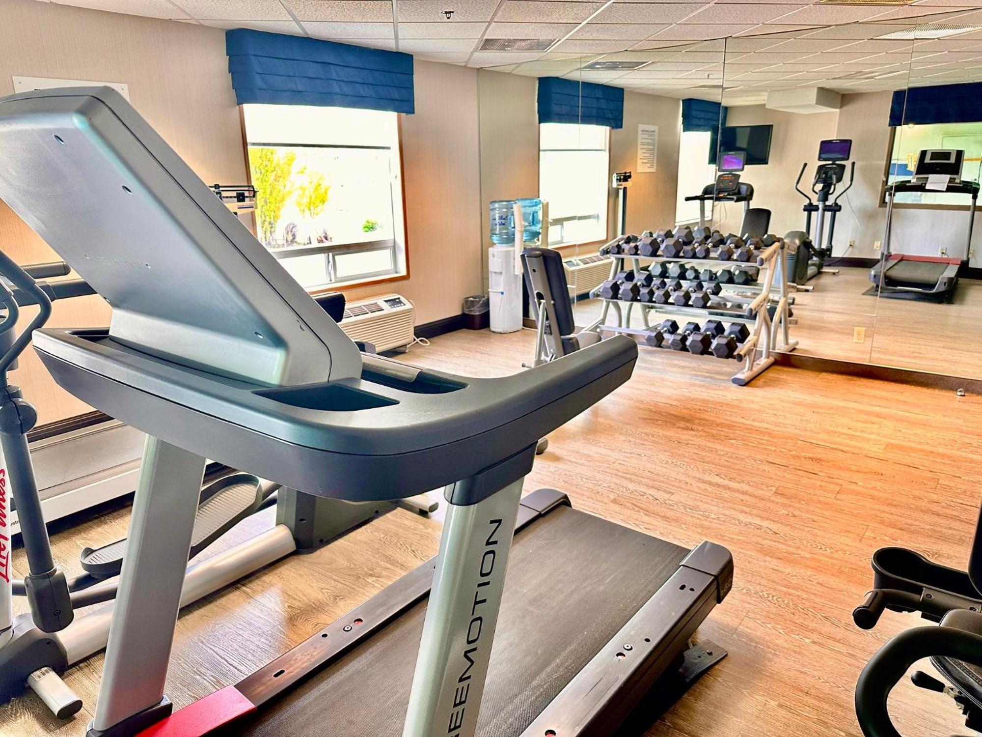 Holiday Inn Hotel & Suites Regina By Ihg Extérieur photo