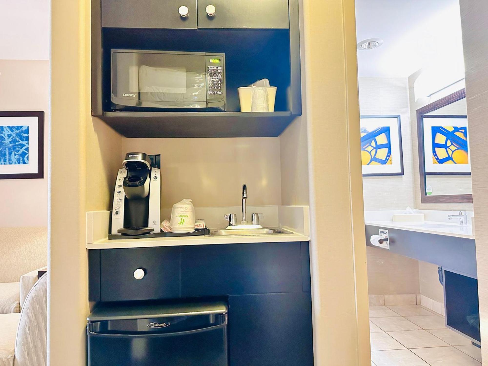 Holiday Inn Hotel & Suites Regina By Ihg Extérieur photo