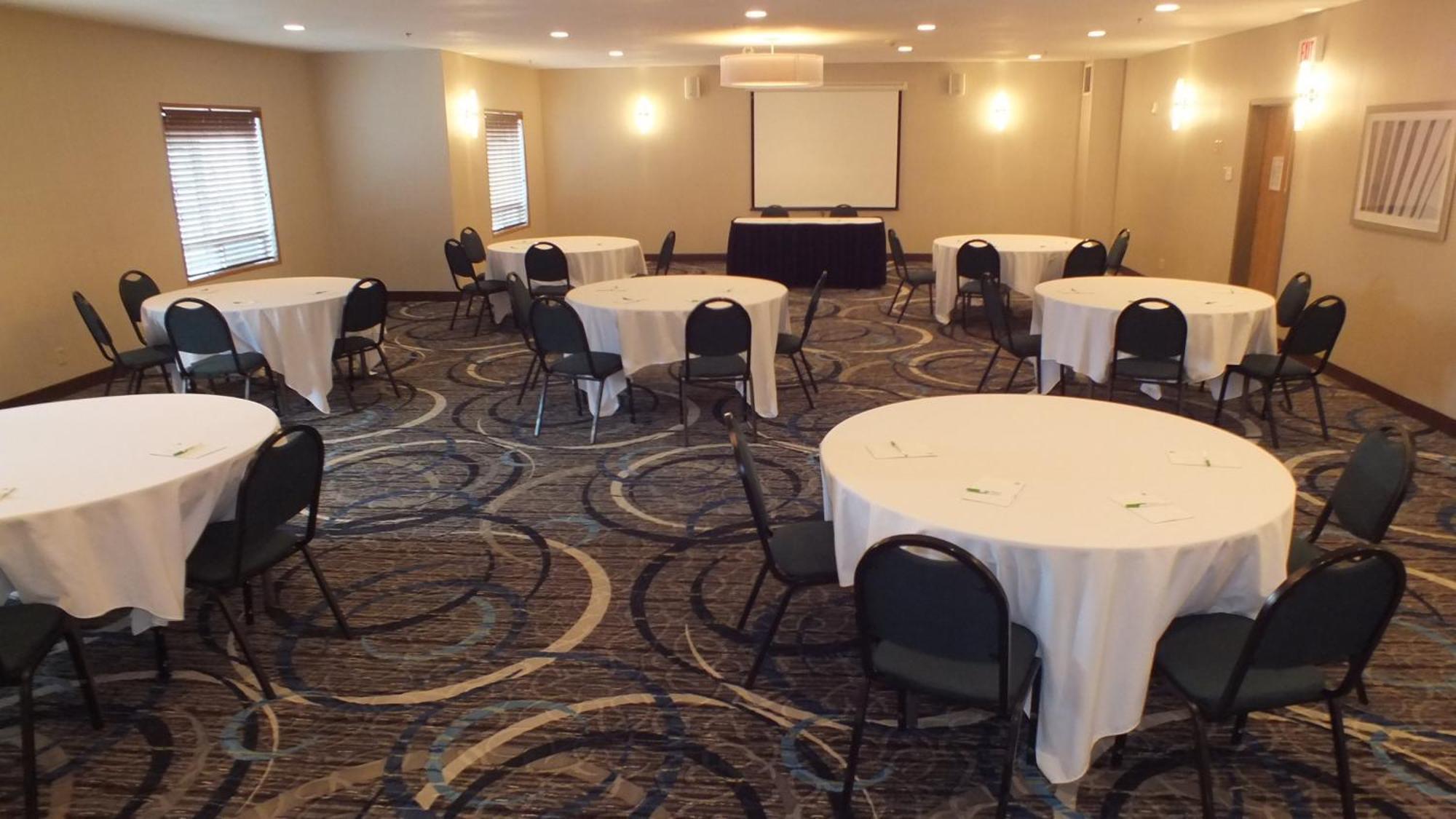 Holiday Inn Hotel & Suites Regina By Ihg Extérieur photo