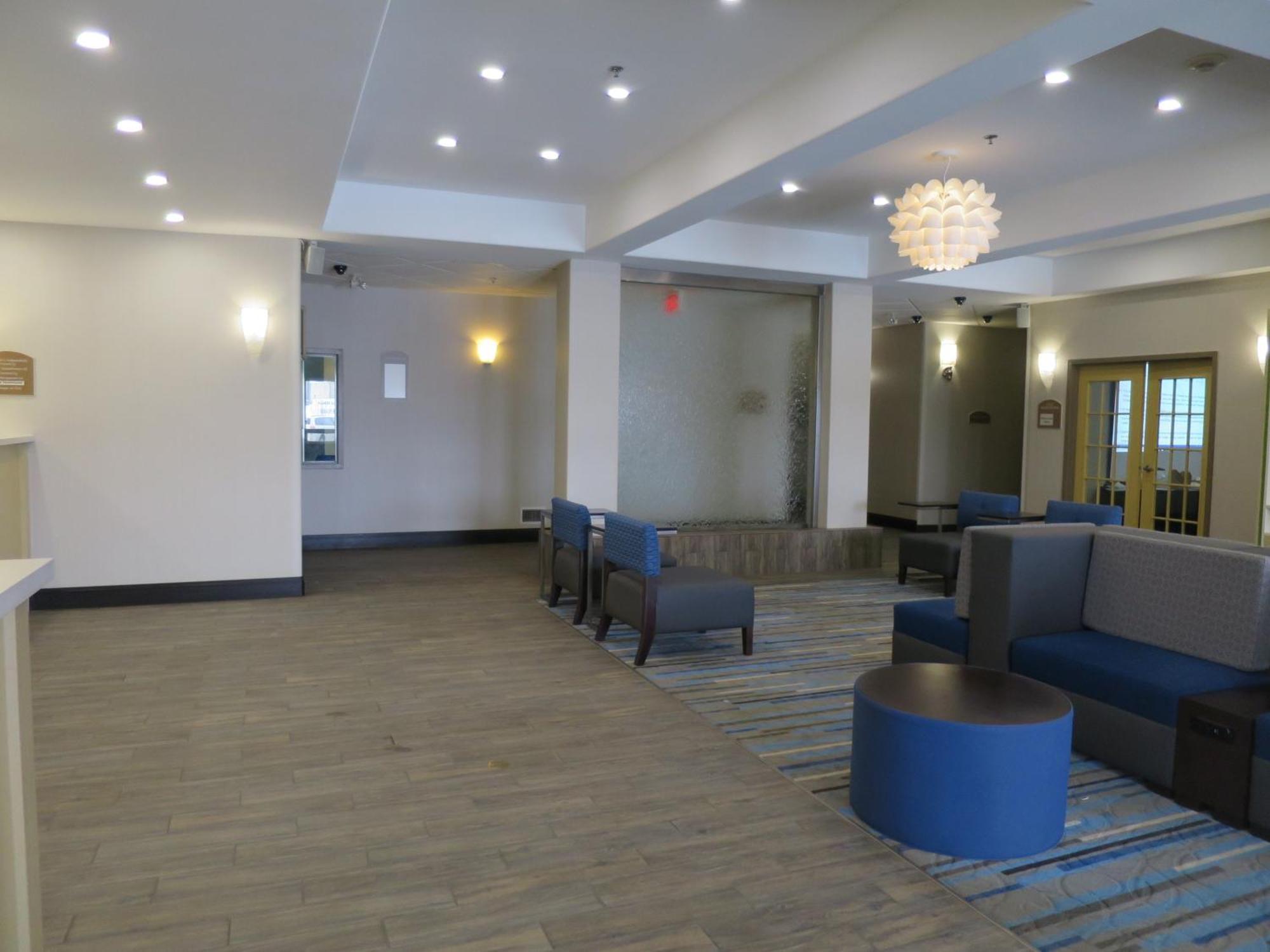 Holiday Inn Hotel & Suites Regina By Ihg Extérieur photo